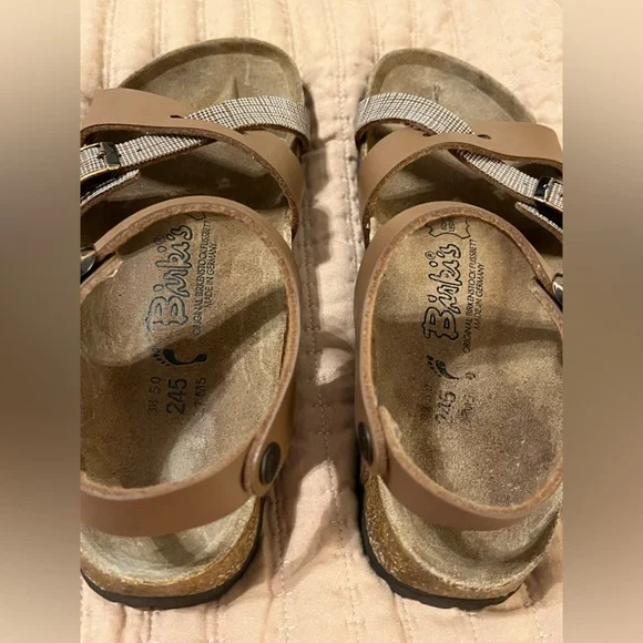 Birkenstock Birkis Lillie Brown Size 7- 
7 1/2 Plaid faux Leather Flat Sandals - Picture 4 of 5